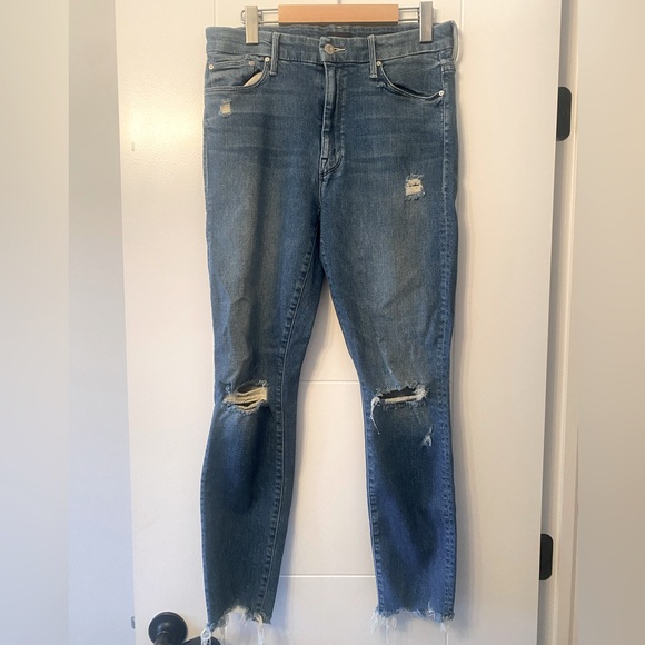 MOTHER- HighWaisted Looker Ankle Chew - Picture 1 of 9